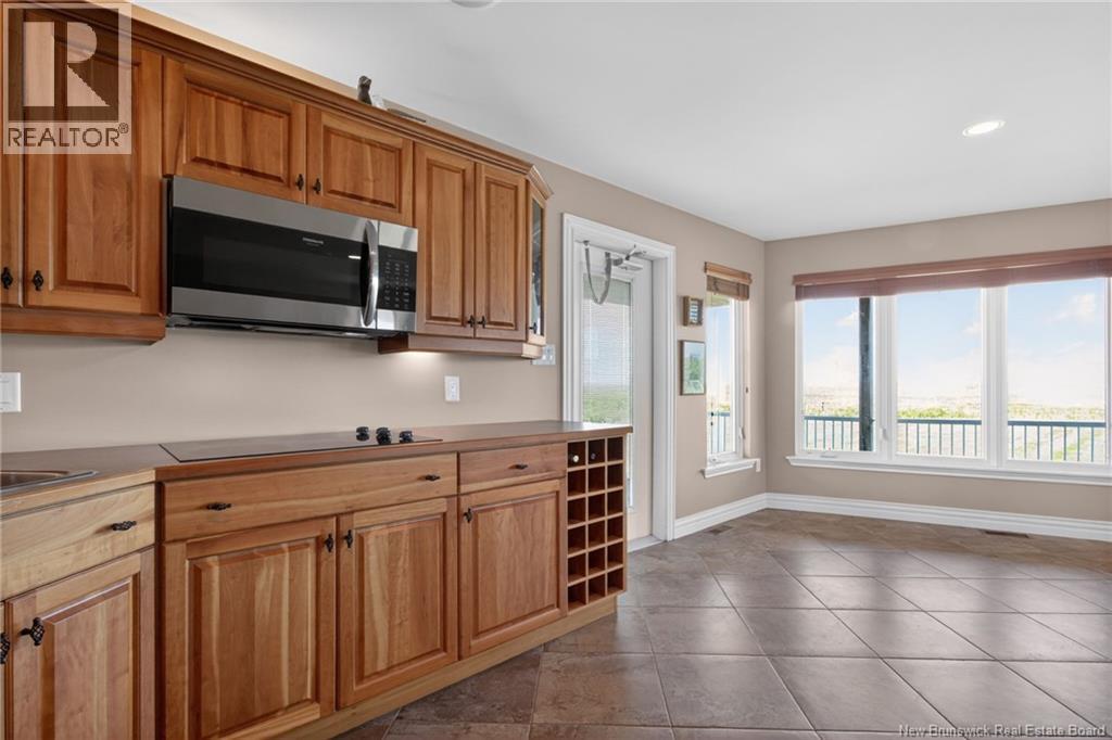 128 Beau Rivage Drive Property Photo 11