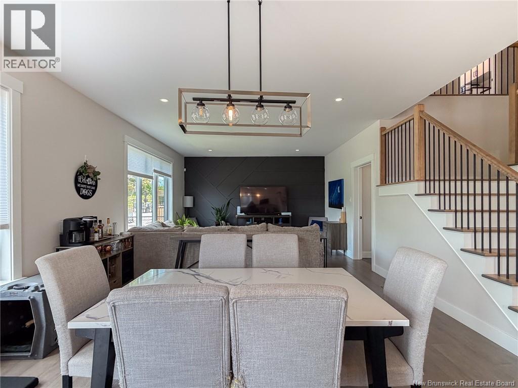 7 Aurora Street Property Photo 11