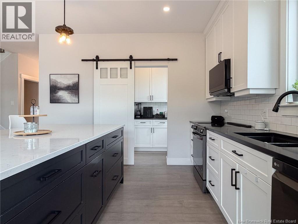 7 Aurora Street Property Photo 17