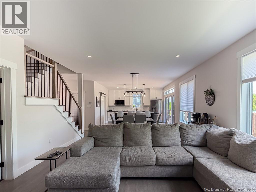 7 Aurora Street Property Photo 21