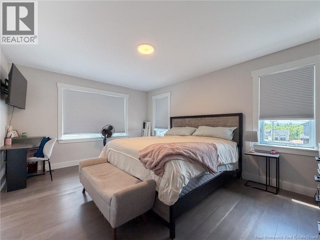 7 Aurora Street Property Photo 27