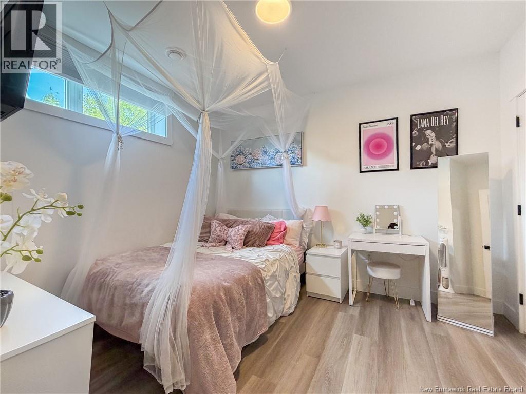 7 Aurora Street Property Photo 43