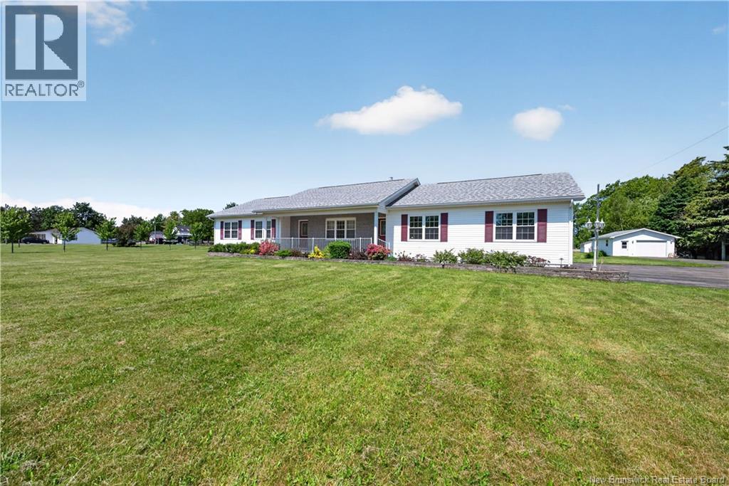 13 Maple Street Property Photo 1