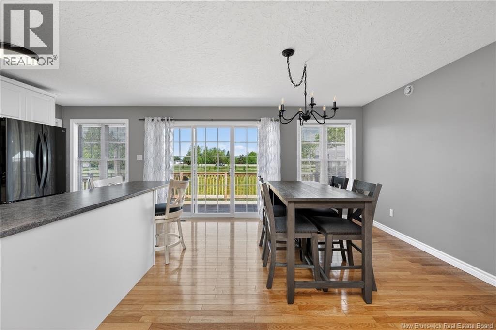 13 Maple Street Property Photo 7