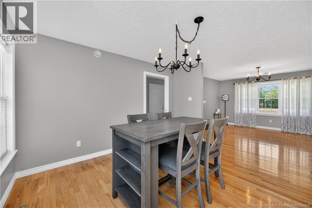 13 Maple Street Property Photo 13