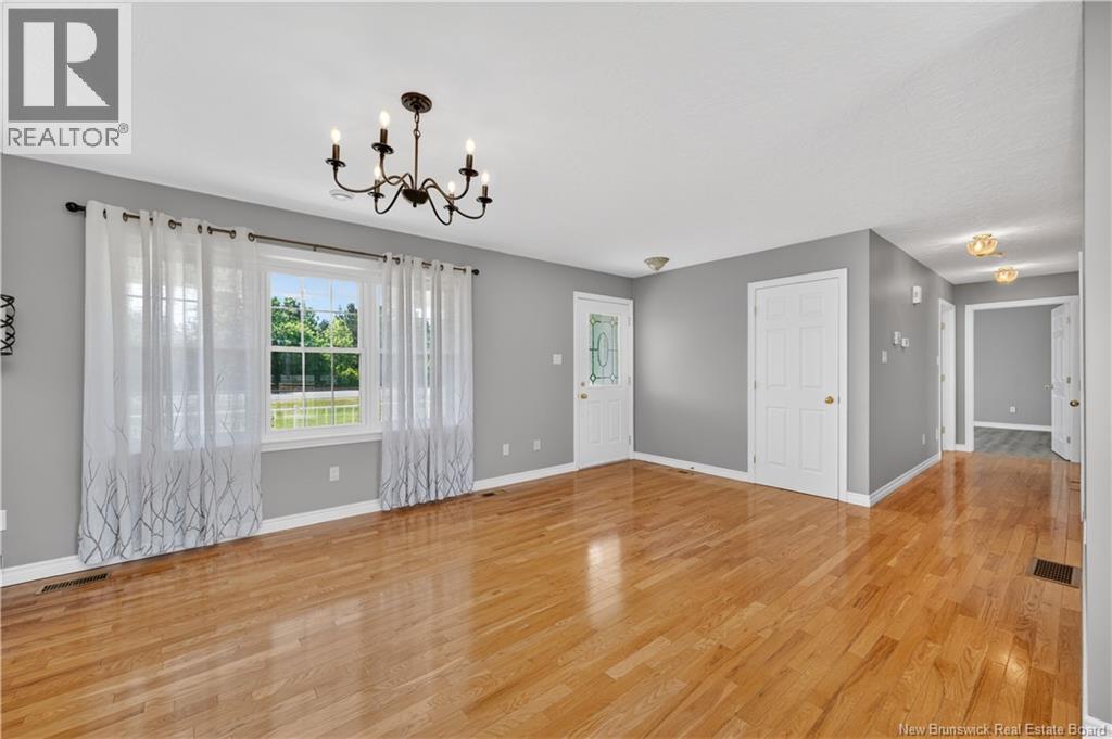 13 Maple Street Property Photo 19