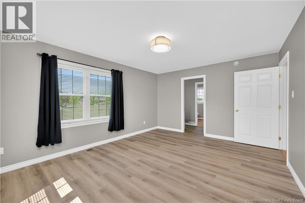 13 Maple Street Property Photo 22