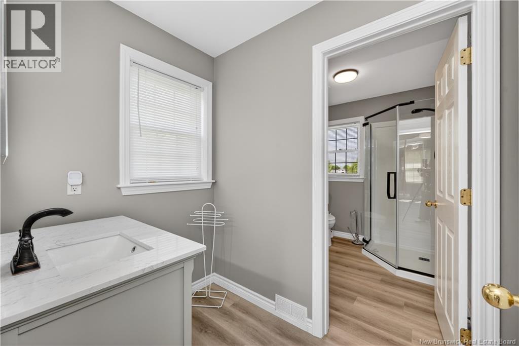 13 Maple Street Property Photo 24