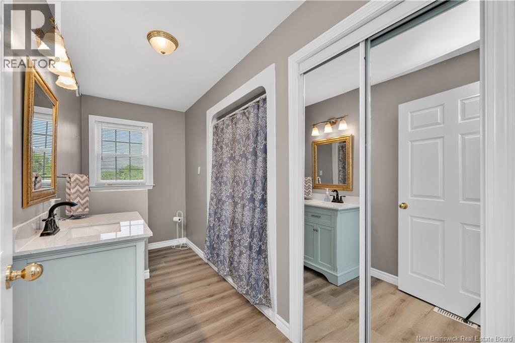 13 Maple Street Property Photo 31