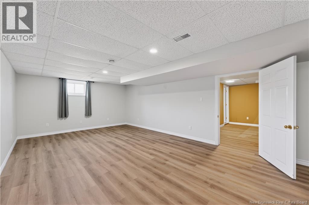 13 Maple Street Property Photo 41