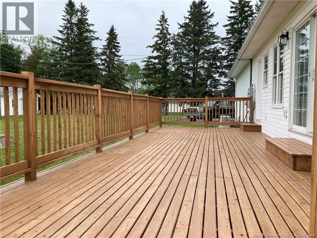 13 Maple Street Property Photo 45