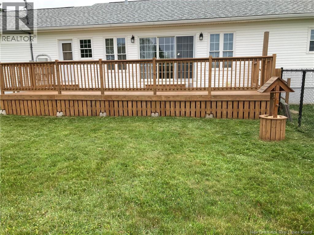 13 Maple Street Property Photo 46