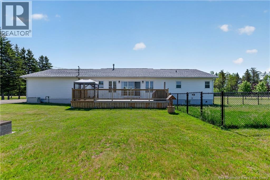 13 Maple Street Property Photo 47