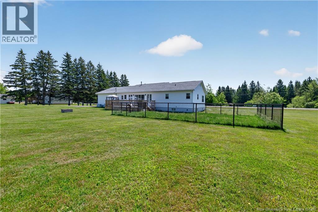 13 Maple Street Property Photo 48