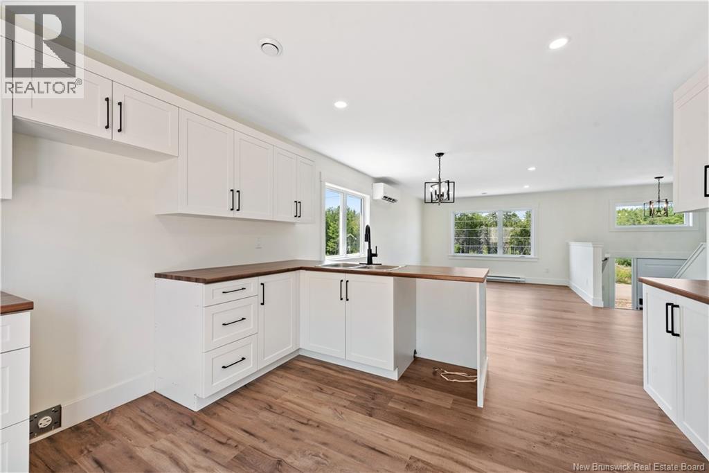11 Denis Street Property Photo 6