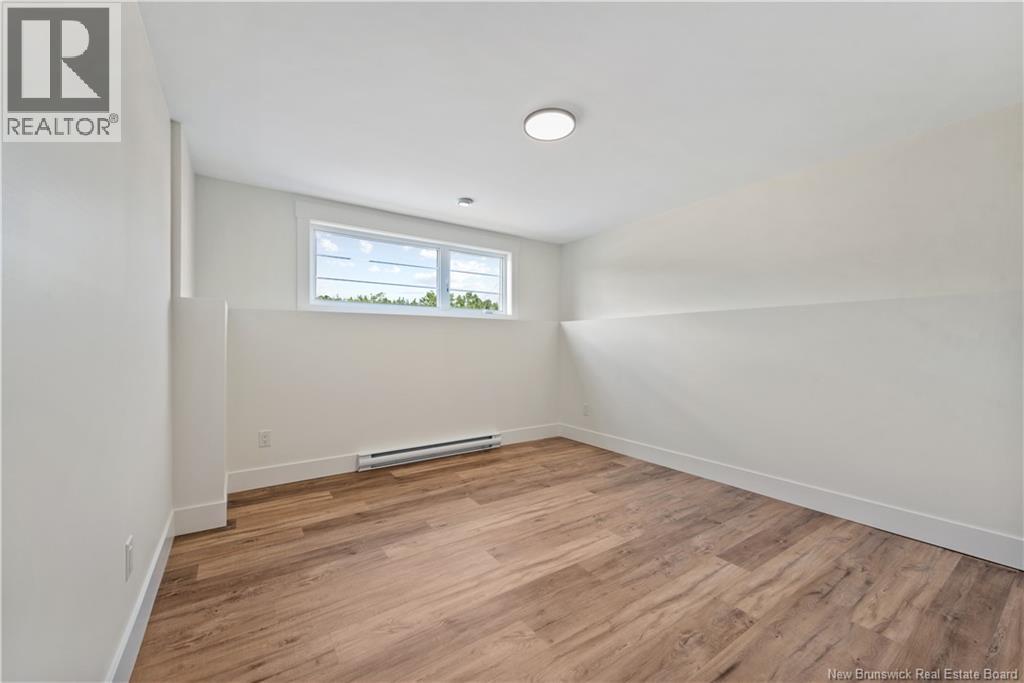 11 Denis Street Property Photo 22