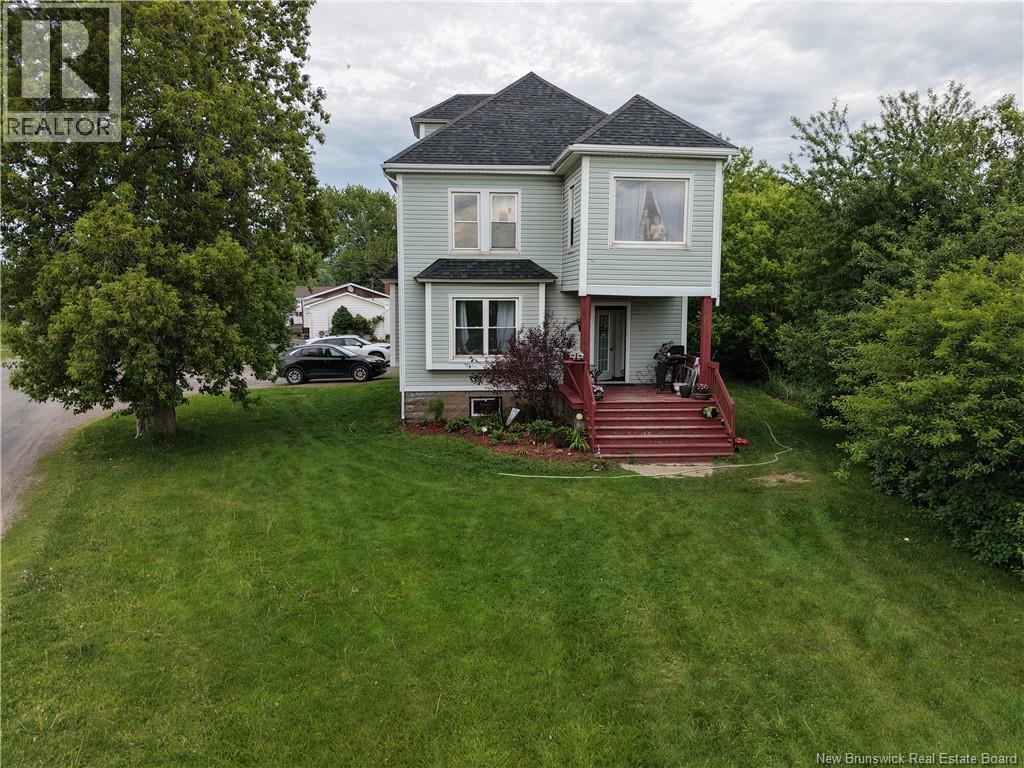 12 Aiton Road
