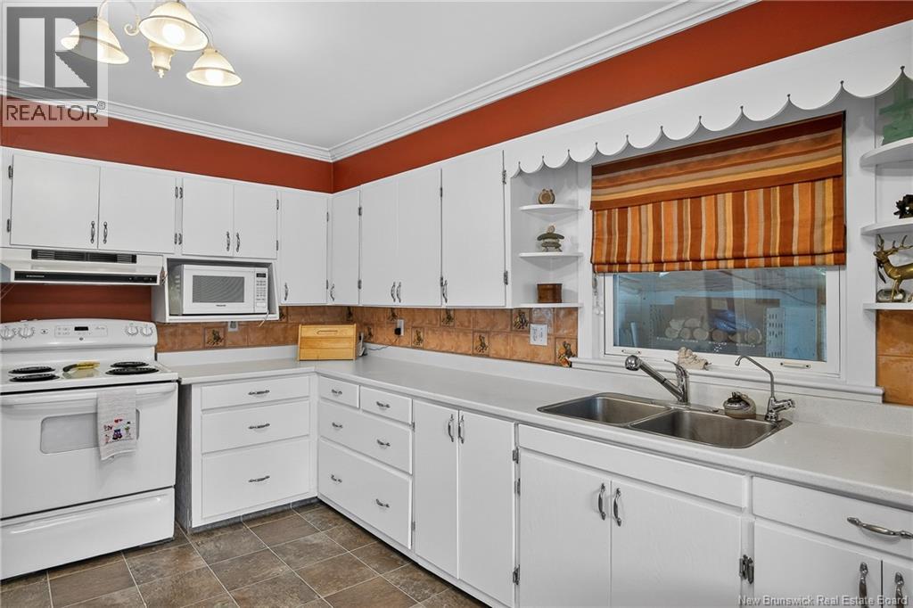 416 Hampton Road Property Photo 13