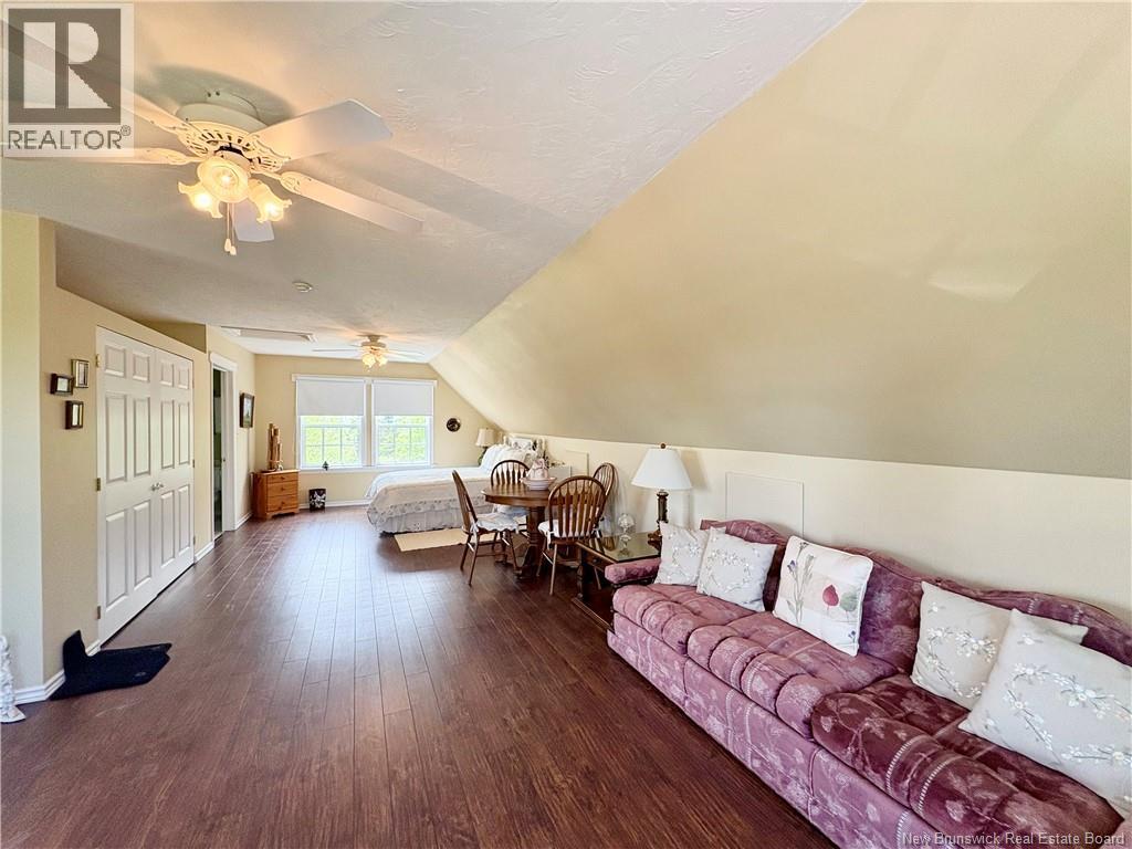 29 Fillmore Property Photo 40