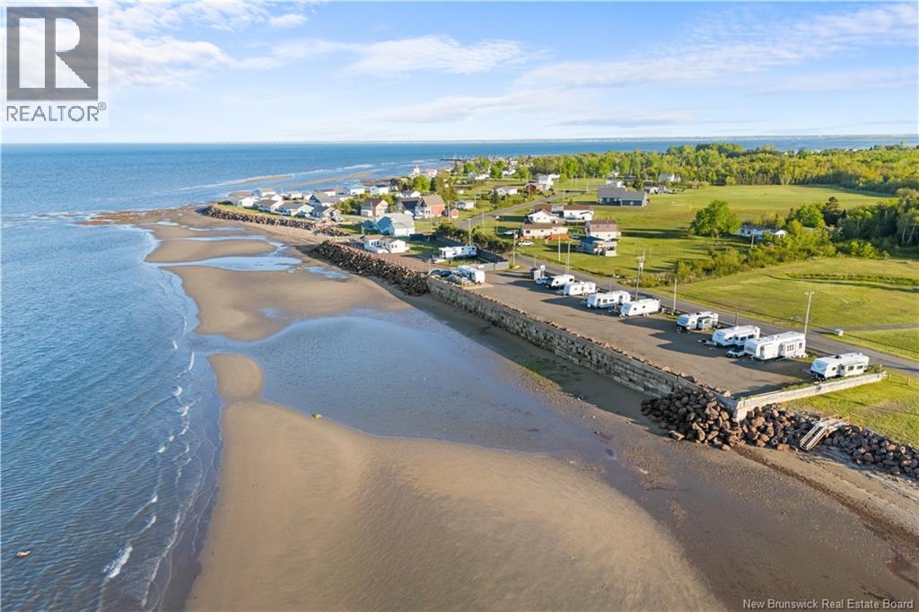 158 De La Cote Property Photo 3