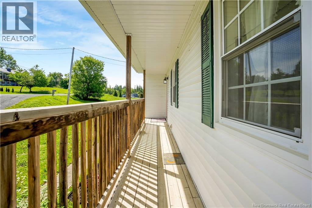80 Waugh Road Property Photo 3