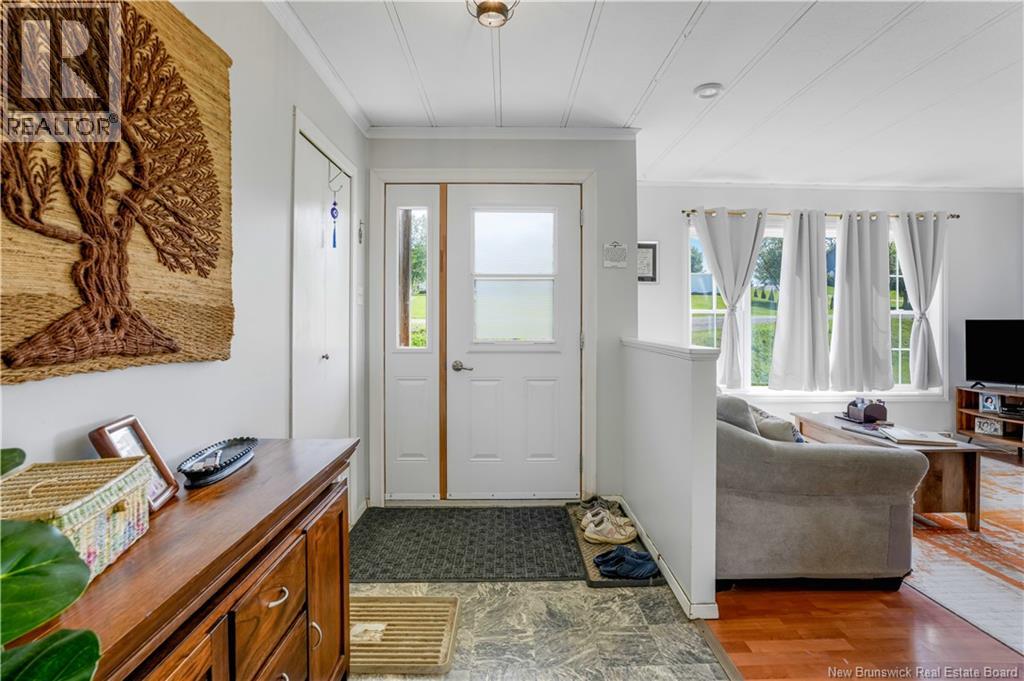 80 Waugh Road Property Photo 4