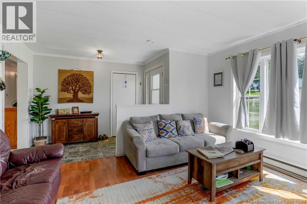 80 Waugh Road Property Photo 8