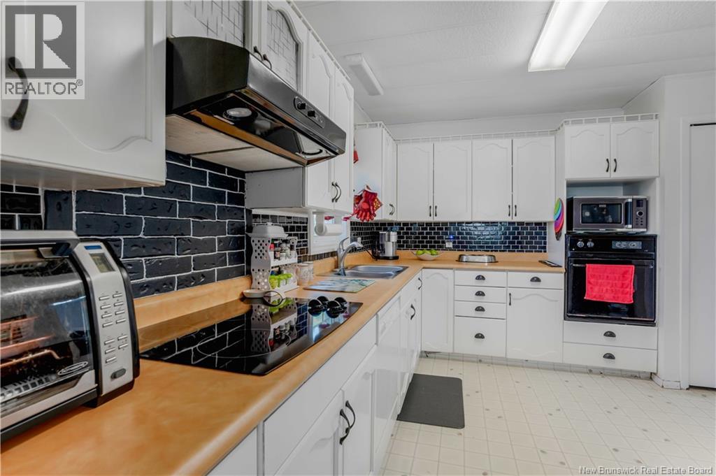 80 Waugh Road Property Photo 11