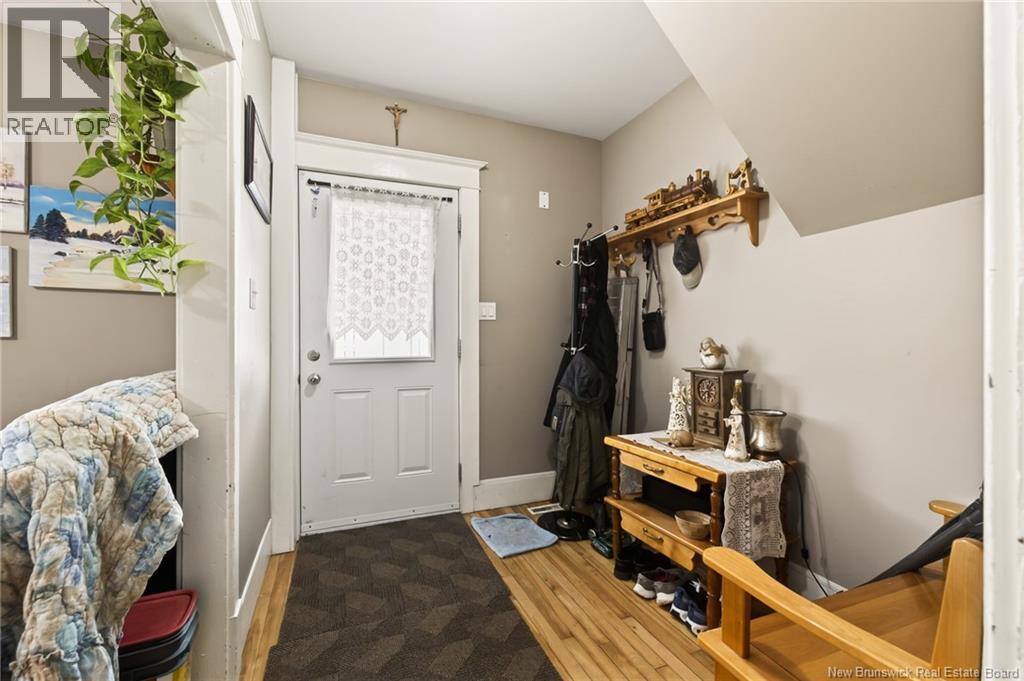 453-455 High Street Property Photo 3