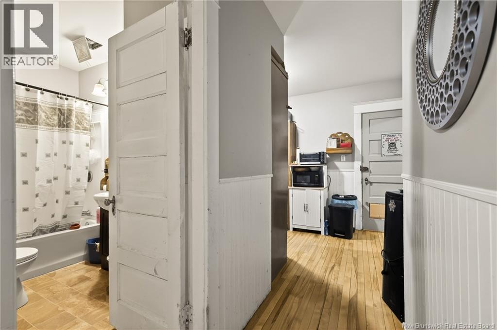 453-455 High Street Property Photo 17