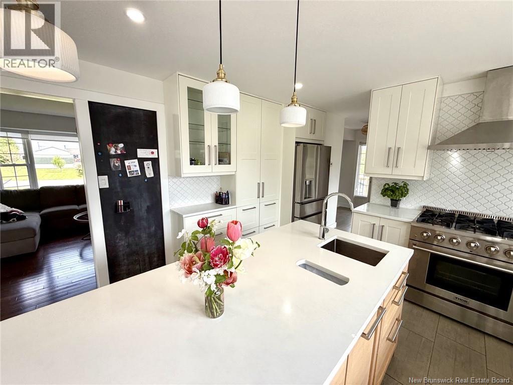 256 Rue Foulem Property Photo 18