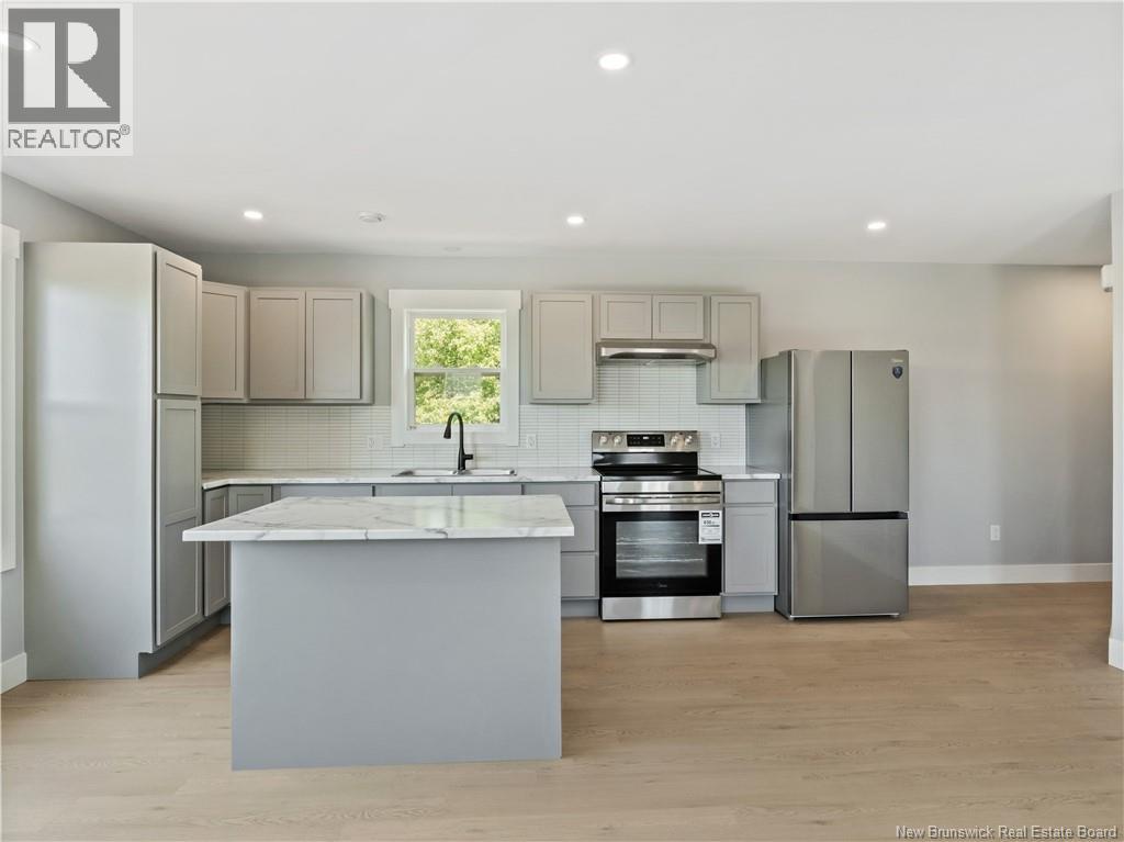 1141 Royal Property Photo 6