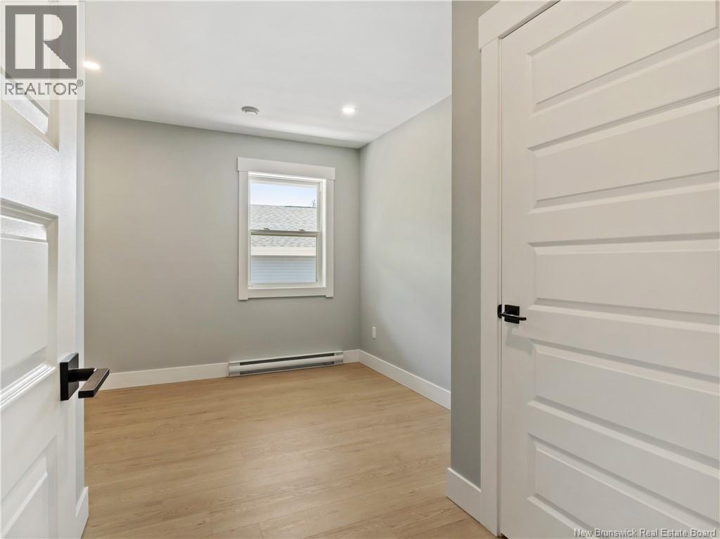1141 Royal Property Photo 8