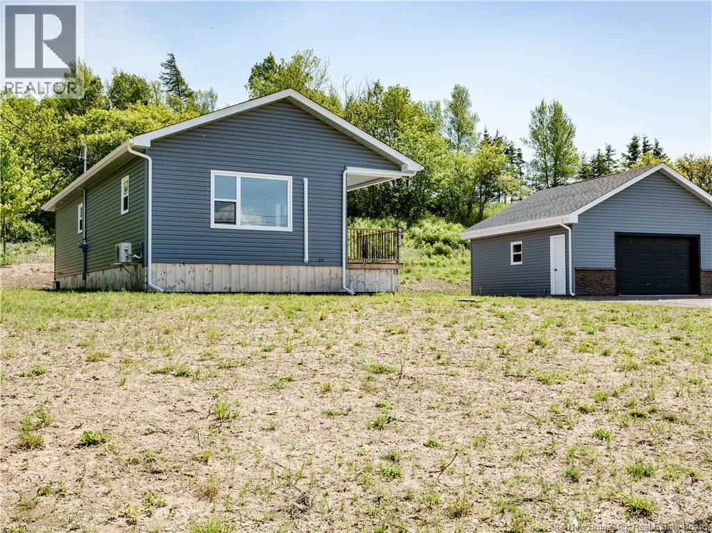 1141 Royal Property Photo 14
