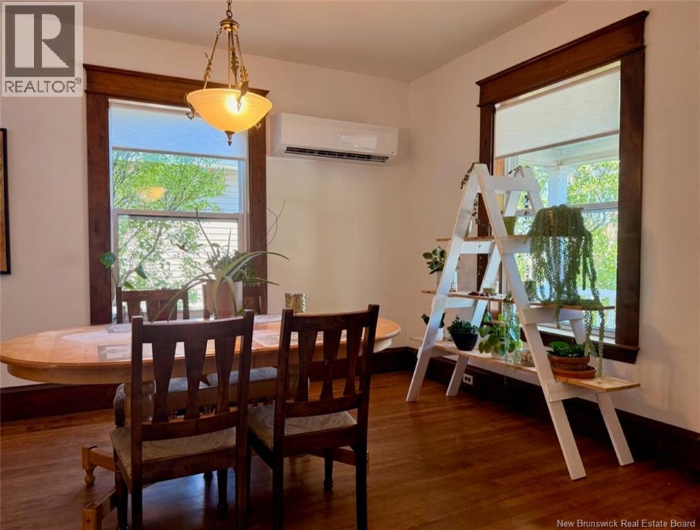 24 Stanley Street Property Photo 4