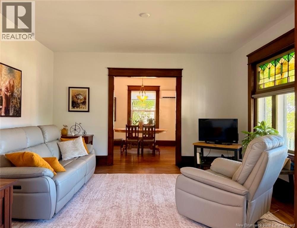 24 Stanley Street Property Photo 6