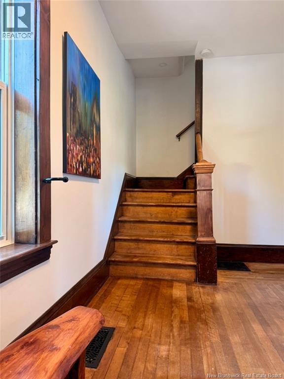 24 Stanley Street Property Photo 7