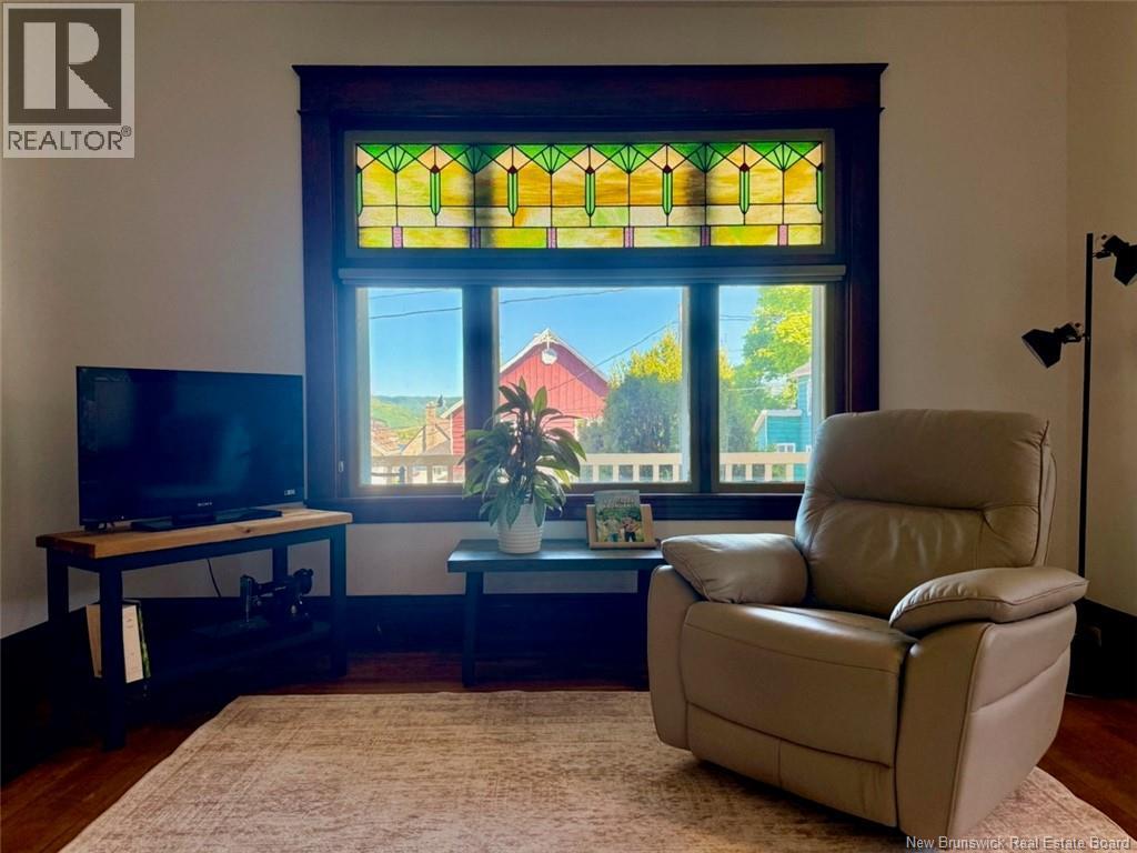 24 Stanley Street Property Photo 8