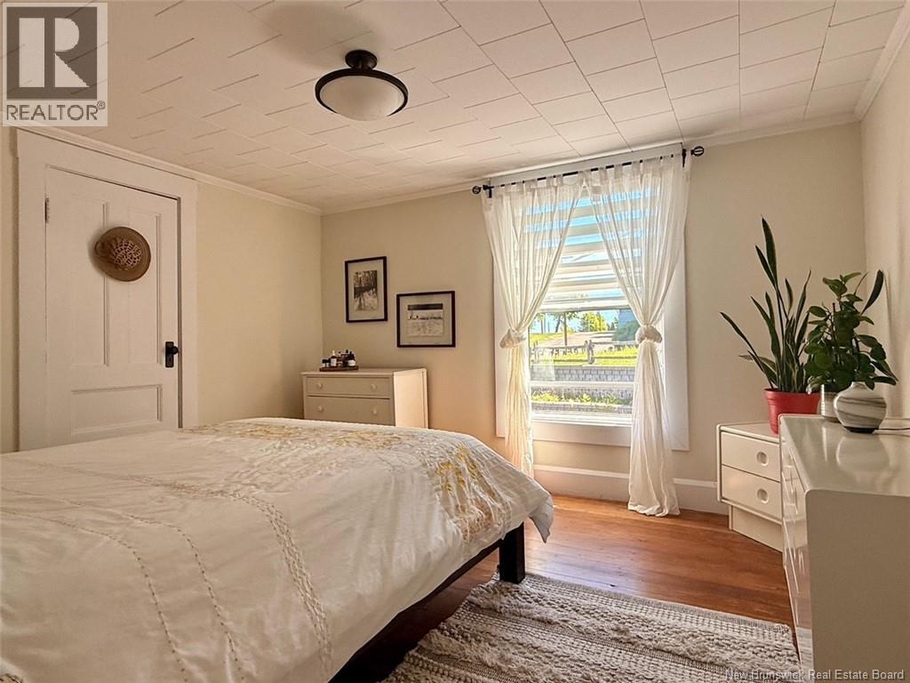 24 Stanley Street Property Photo 18