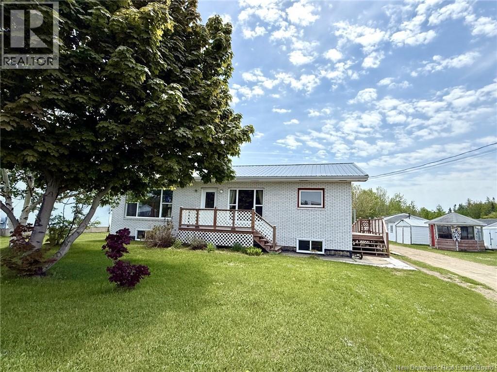 1530 Rue Chatillon Property Photo 1