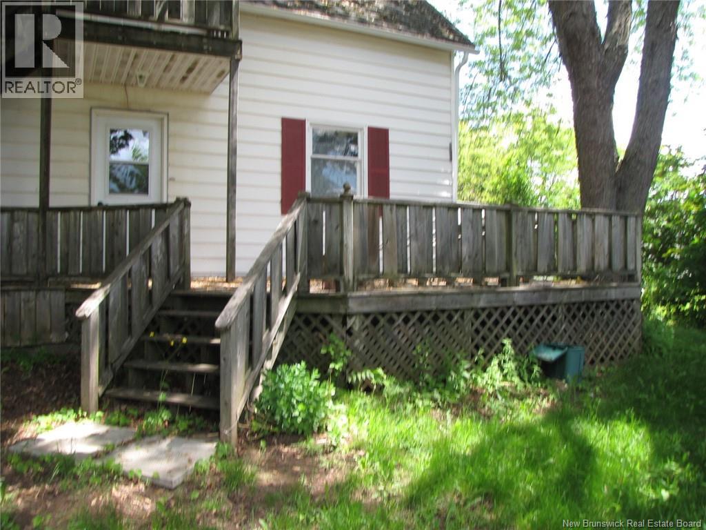 210-212 Pleasant Street Property Photo 6