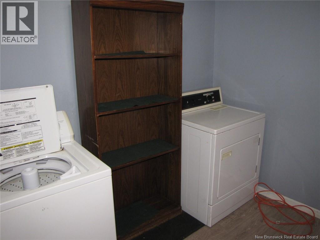 210-212 Pleasant Street Property Photo 15