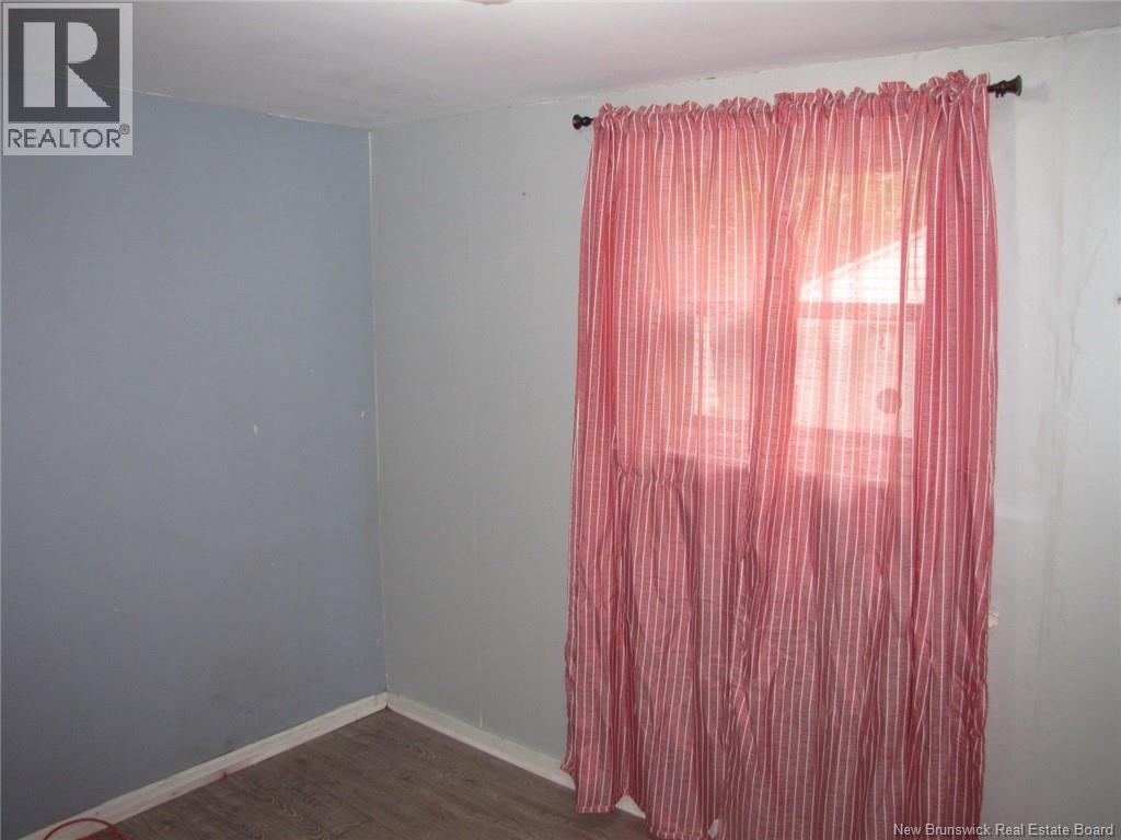 210-212 Pleasant Street Property Photo 16