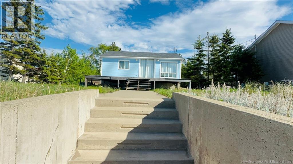 345 Bayshore Drive Property Photo 7