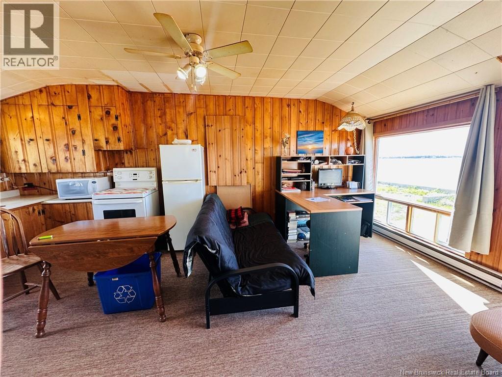345 Bayshore Drive Property Photo 13