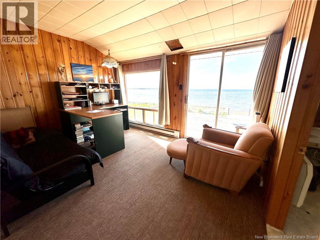345 Bayshore Drive Property Photo 14