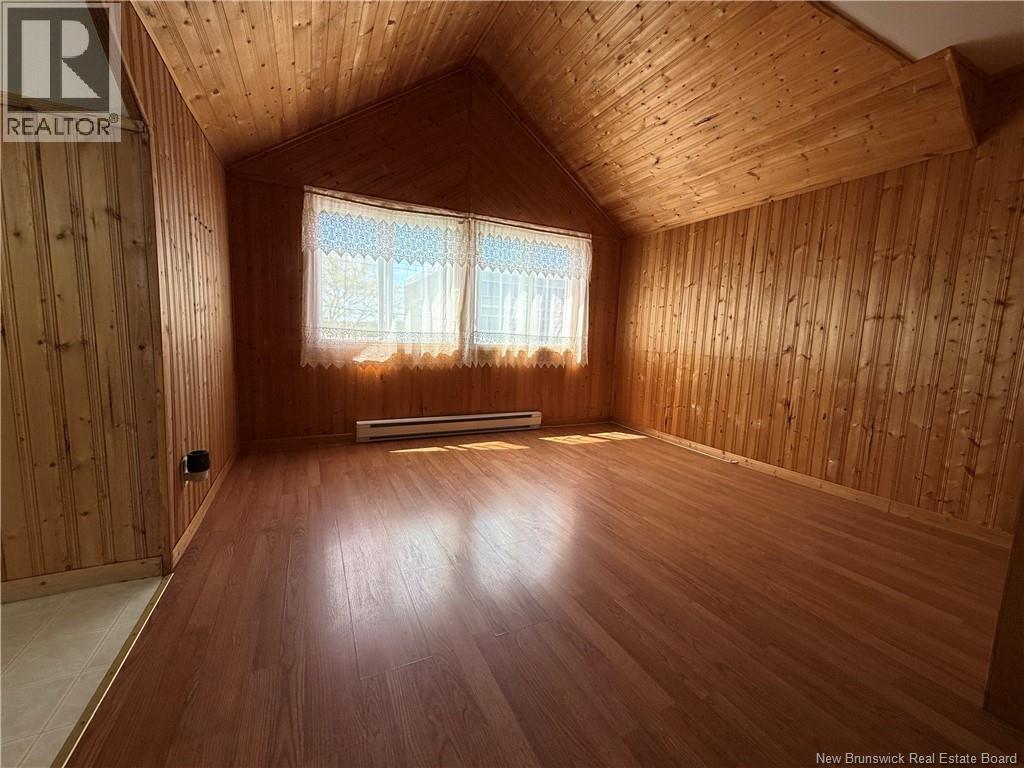 271 Douglas Avenue Property Photo 15
