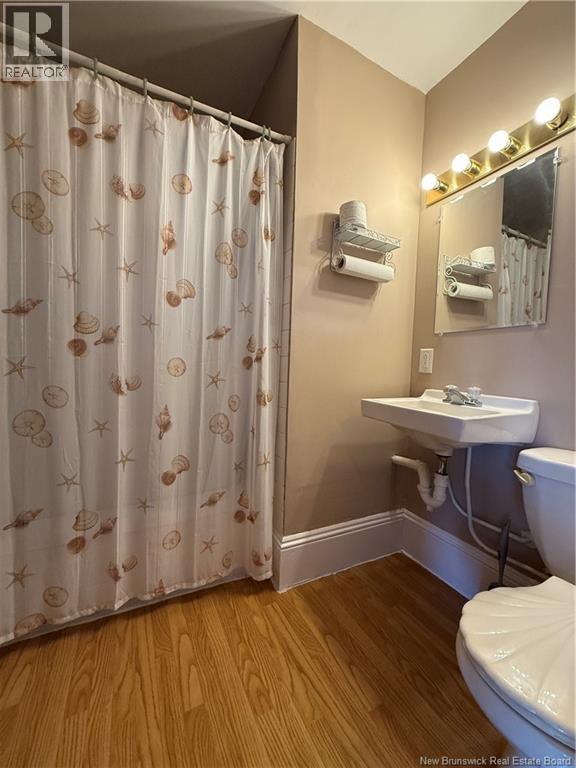 271 Douglas Avenue Property Photo 20