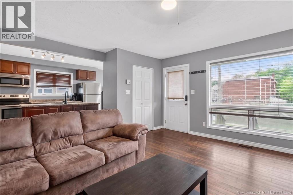 149 Broadway Street Property Photo 8