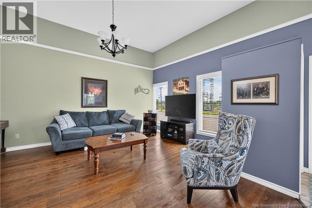 1 Golf Club Road Property Photo 17